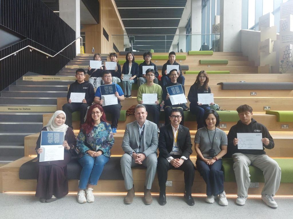 2 pelajar UMPSA sertai International Summer School 2025 di Manchester Metropolitan University