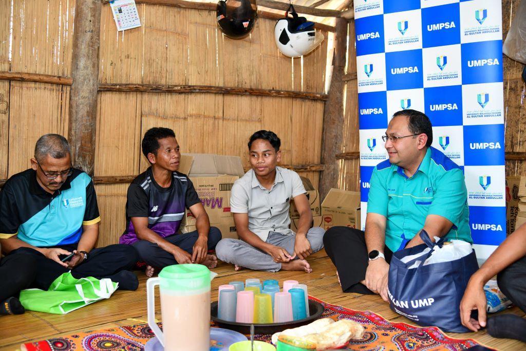 2 sahabat baik capai impian sambung pengajian masuk UMPSA