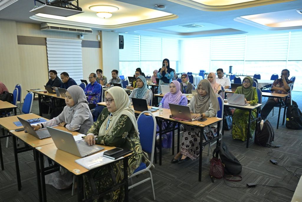 20 pensyarah UMPSA sertai Latihan Pensijilan ESG kukuhkan Agenda Kelestarian Universiti