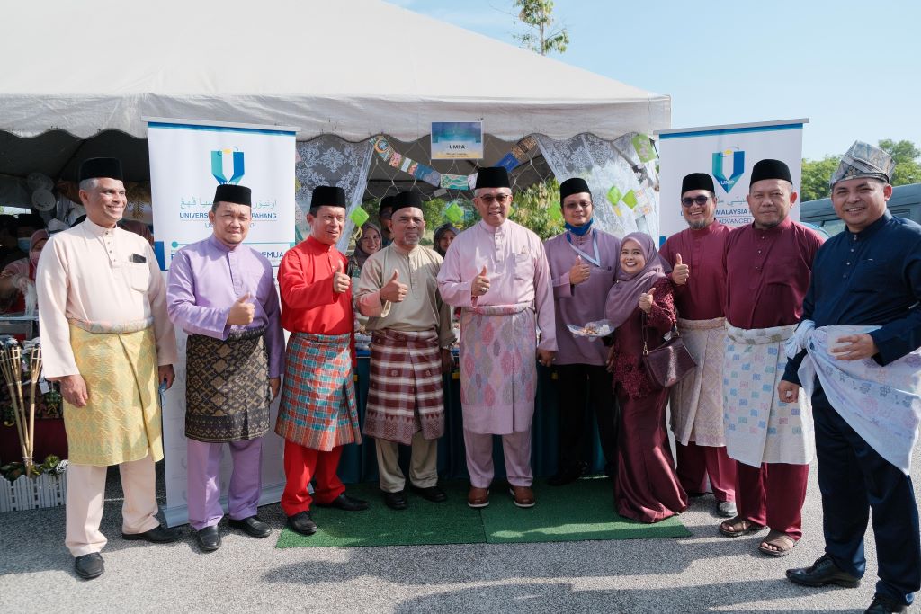 UMP residents celebrate Aidilfitri, appreciate frontliners