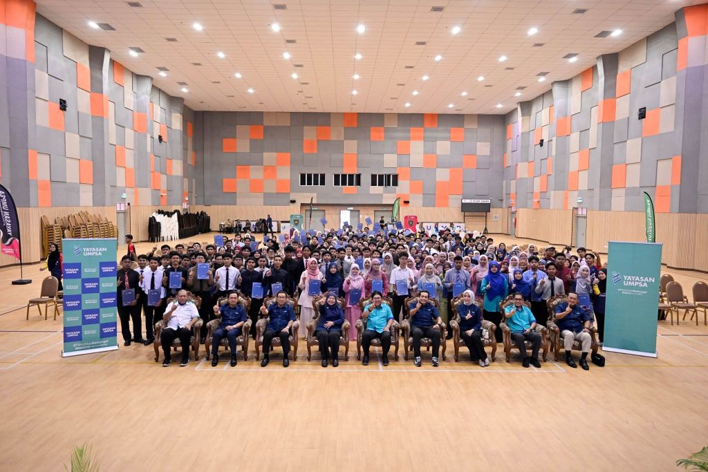 230 pelajar baharu terima Insentif Pendidikan dan Kecemerlangan Yayasan UMPSA