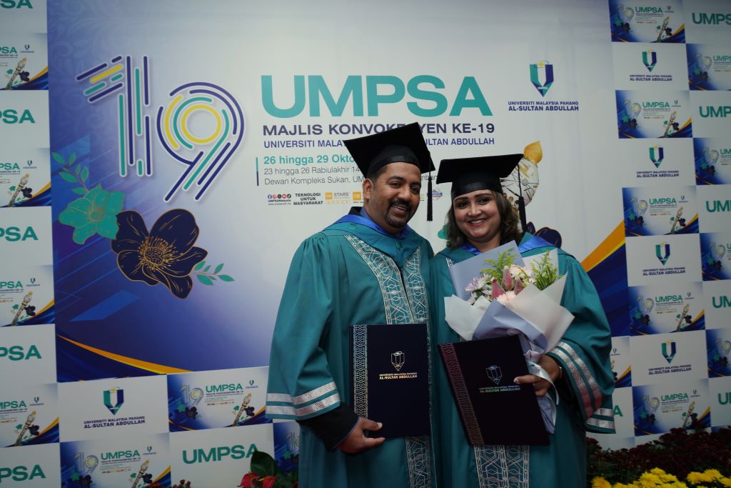 3 pasangan suami isteri bergraduasi di UMPSA