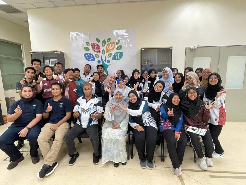 35 IPGM Sultan Mizan Campus students participate in Raspberry Pi Programming 2024