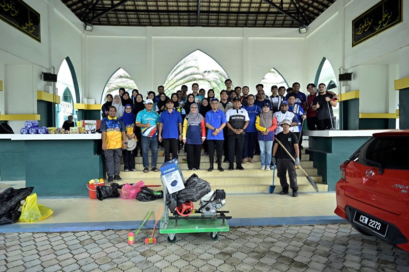 200 Sukarelawan KILAU UMPSA jayakan program Gotong-royong Pascabanjir di UniPSAS