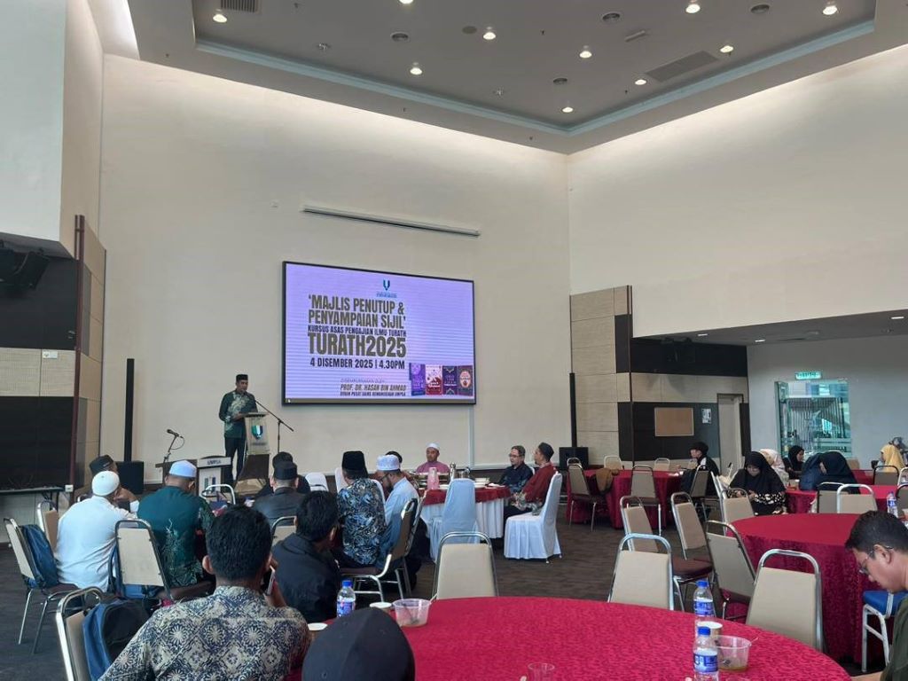 63 peserta terima Sijil Tamat Kursus Pengajian Ilmu Turath UMPSA