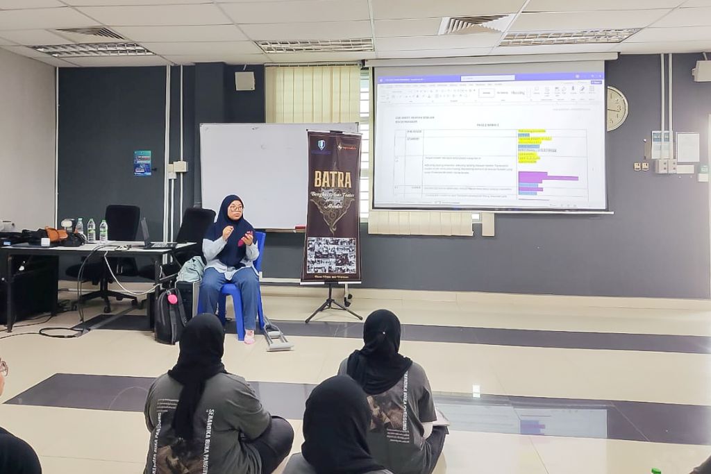 Alumni UMPSA teruja kongsi ilmu dalam Bengkel Asas Teater Bersama Rakan Alumni (BATRA)