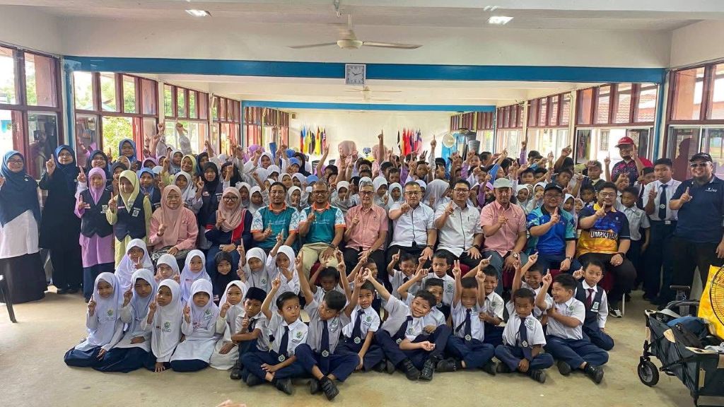 UMPSA komited memperkasa sekolah angkat MADANI melalui pelaksanaan SCITECH4U STEM Camp MOSTI 2025