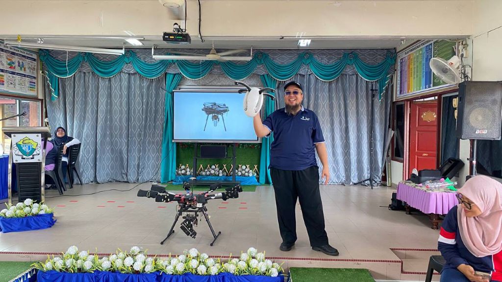 UMPSA komited memperkasa sekolah angkat MADANI melalui pelaksanaan SCITECH4U STEM Camp MOSTI 2025