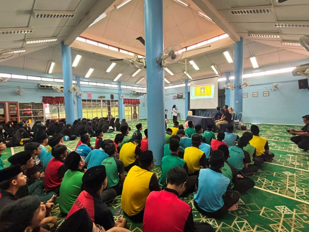 CSR Antarabangsa STEM UMPSA cetus minat pelajar teroka inovasi