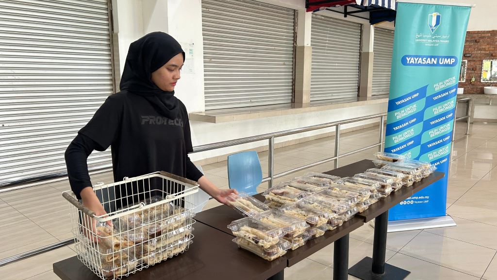 Dapur Kita Project: Students Helping Students