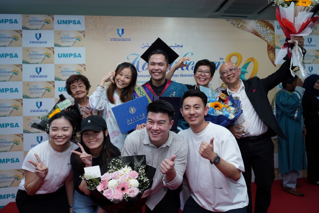 Dari Kuantan ke Beijing, kecemerlangan Lim Zheng Sheng raih Anugerah Prihatin Komuniti PUSPANITA