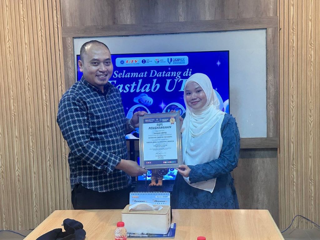 Semangat kebersamaan dan nilai pengorbanan sempena Hari Raya Aidiladha diterjemahkan dengan penuh bermakna menerusi Sambutan Hari Raya Aidiladha yang melibatkan 25 orang mahasiswa daripada Kelab Sukarelawan Yayasan UMPSA, Universitas Teknik Yogyakarta (UTY) dan Universitas Gadjah Mada (UGM) di Jawa Tengah, Wonosobo, Indonesia. Kembara Mobiliti UMPSA@Wonosobo, Indonesia 2026 ini menjadi platform untuk mengukuhkan hubungan silaturahim antara peserta mobiliti dengan masyarakat setempat melalui pelbagai aktivit