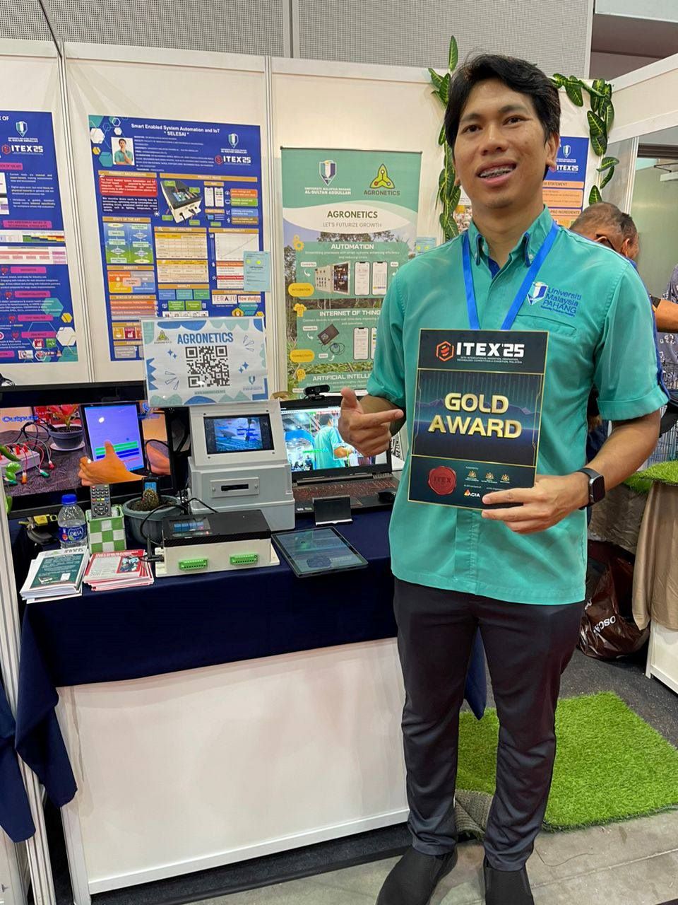 UMPSA lecturer’s innovation simplifies farm and aquaculture automation through SELESAI Board, wins gold at ITEX 2025