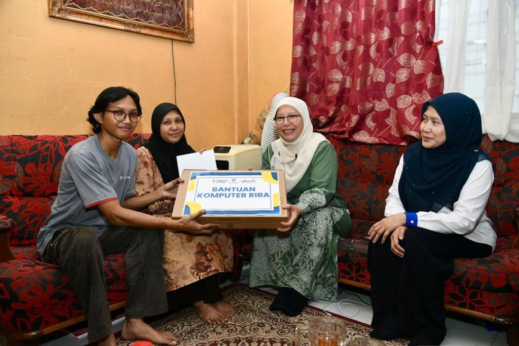 UMPSA Prihatin Tour cares for students’ needs ahead of registration