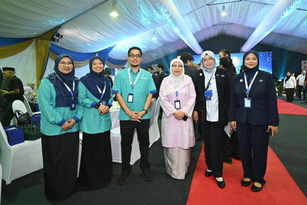 Kaneka Malaysia raikan ulang tahun ke-30, sumbang RM1 Juta kepada UMPSA