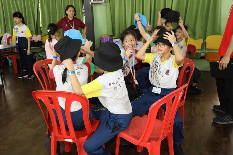 UMPSA strengthens community engagement through ‘LeAdventure Camp’ empowering 260 young leaders