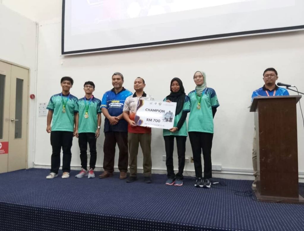 Karnival STEMBOT AI Week UMPSA 2024 pencetus minat STEM pelajar sekolah