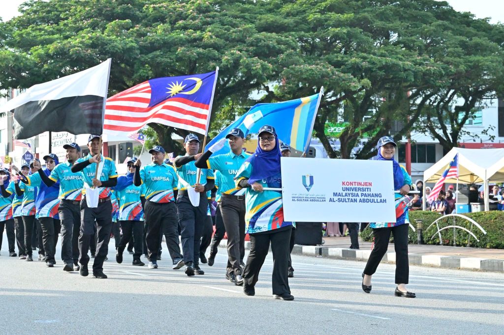 Kontinjen UMPSA tampil bergaya semarakkan Sambutan Hari Kebangsaan Ke-68 Peringkat Negeri Pahang