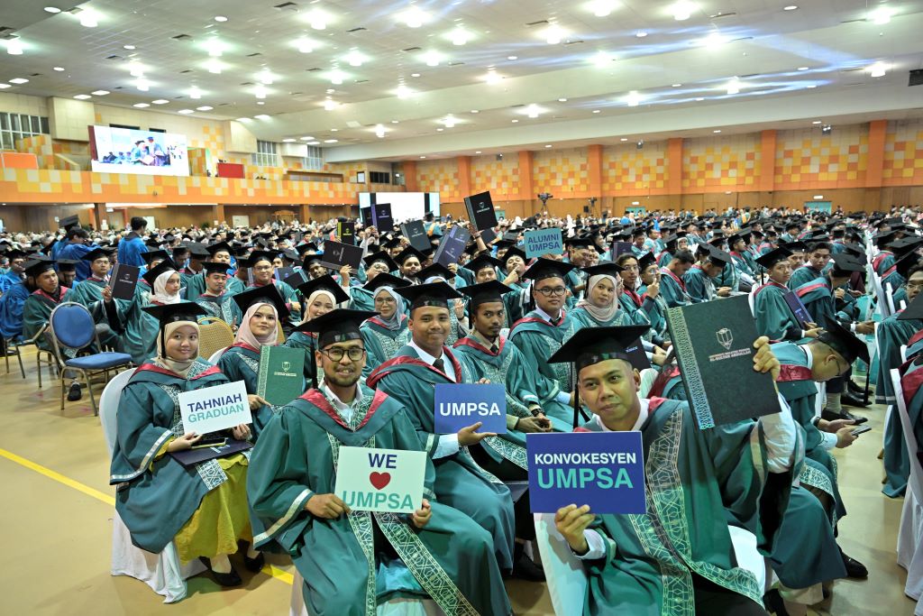 Konvokesyen Bukan Sekadar Temasya Penamat Ilmu