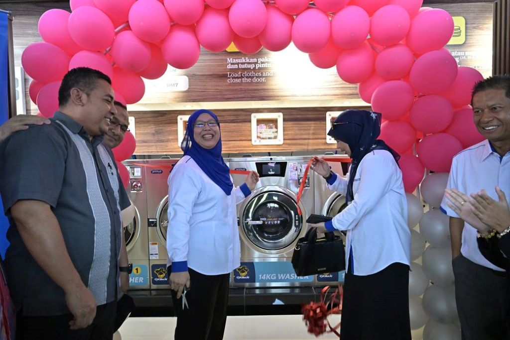 Naib Canselor UMPSA lancar Inisiatif Perkhidmatan Pelajar dan lawat Residen Pelajar