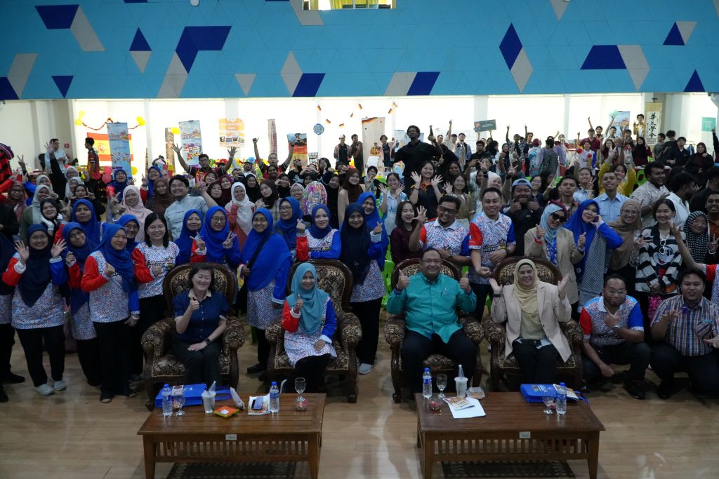 Language & Cultural Carnival