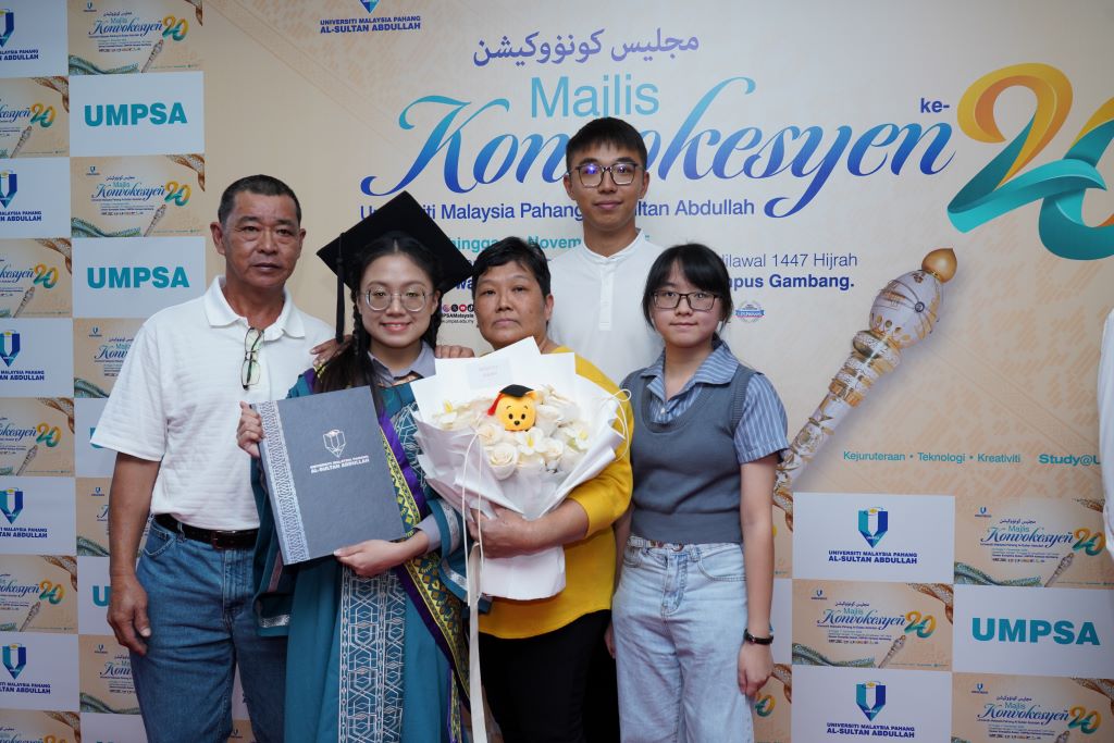 Lai Pei Yi dinobat penerima Anugerah Emas Universiti di Konvokesyen Ke-20 UMPSA