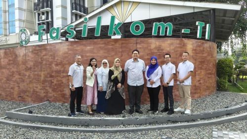 UMPSA conducts International Community Service Programme through AR and VR at Tadika Islam Mutiara Amaliyah Medan