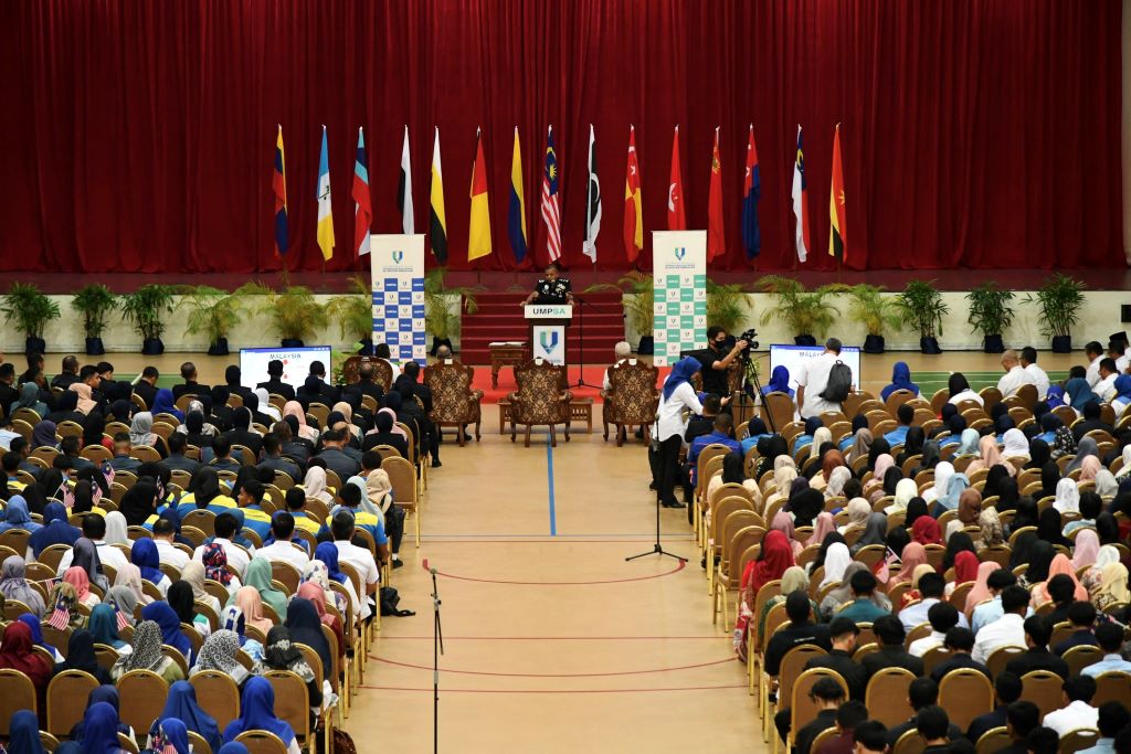 More than 1,500 attend the Launching and Handover Ceremony of the Jalur Gemilang in conjunction with the 67th National Month Celebration of 2024 at UMPSA