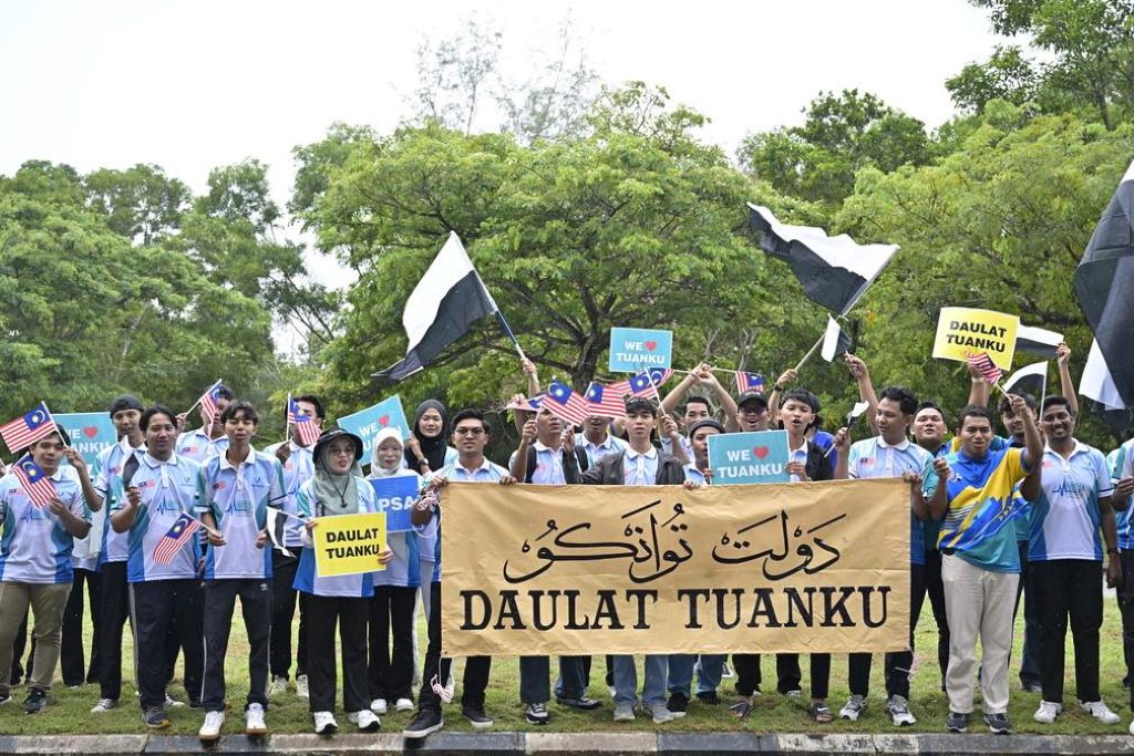 Lebih 300 pelajar dan warga UMPSA rai keberangkatan Kembara Sultan Pahang 1.0