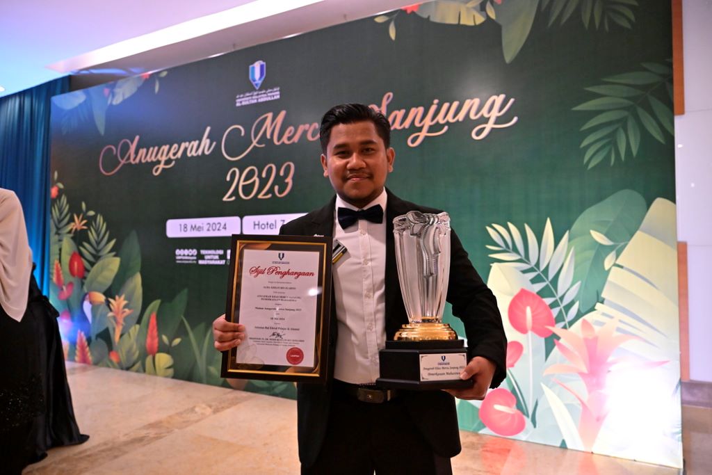 MARS UMPSA recognises students and alumni leadership character