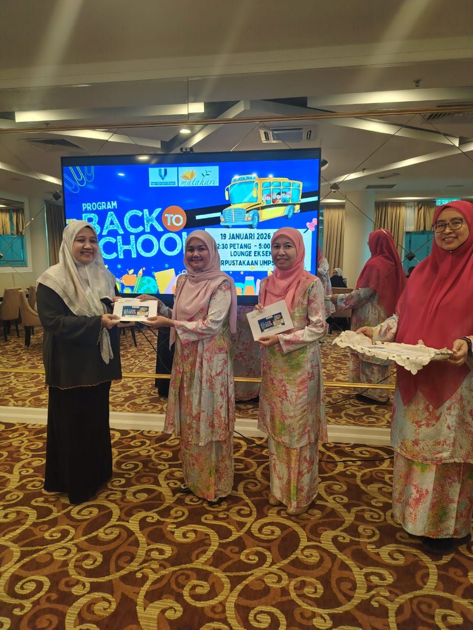 MATAHARI UMPSA ceriakan 20 pelajar menerusi Program ‘Back to School’ 2026