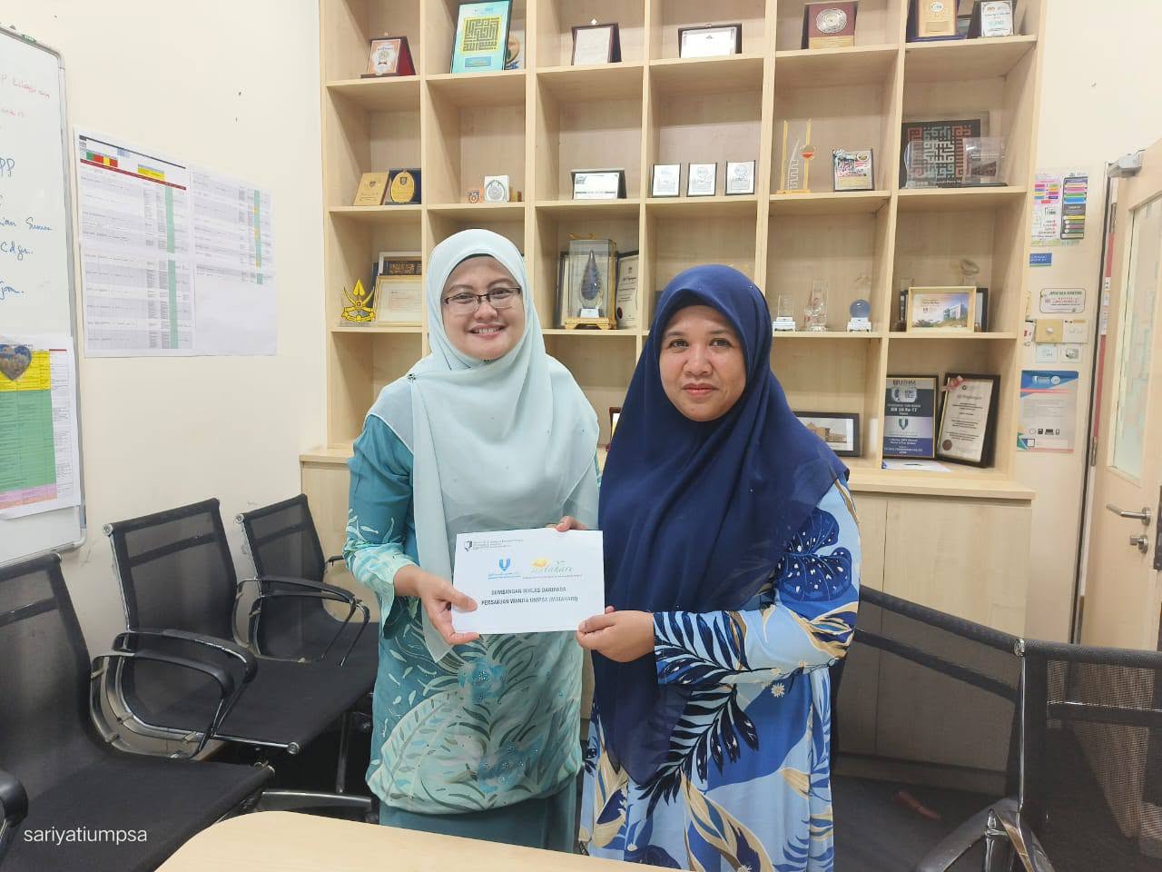 MATAHARI santuni ahli dan iktiraf kecemerlangan anak-anak warga UMPSA