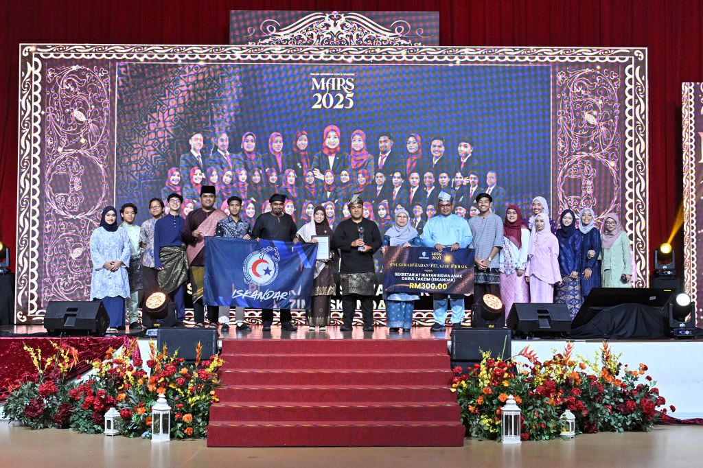 Majlis Anugerah Mercu Sanjung iktiraf bakat mahasiswa UMPSA