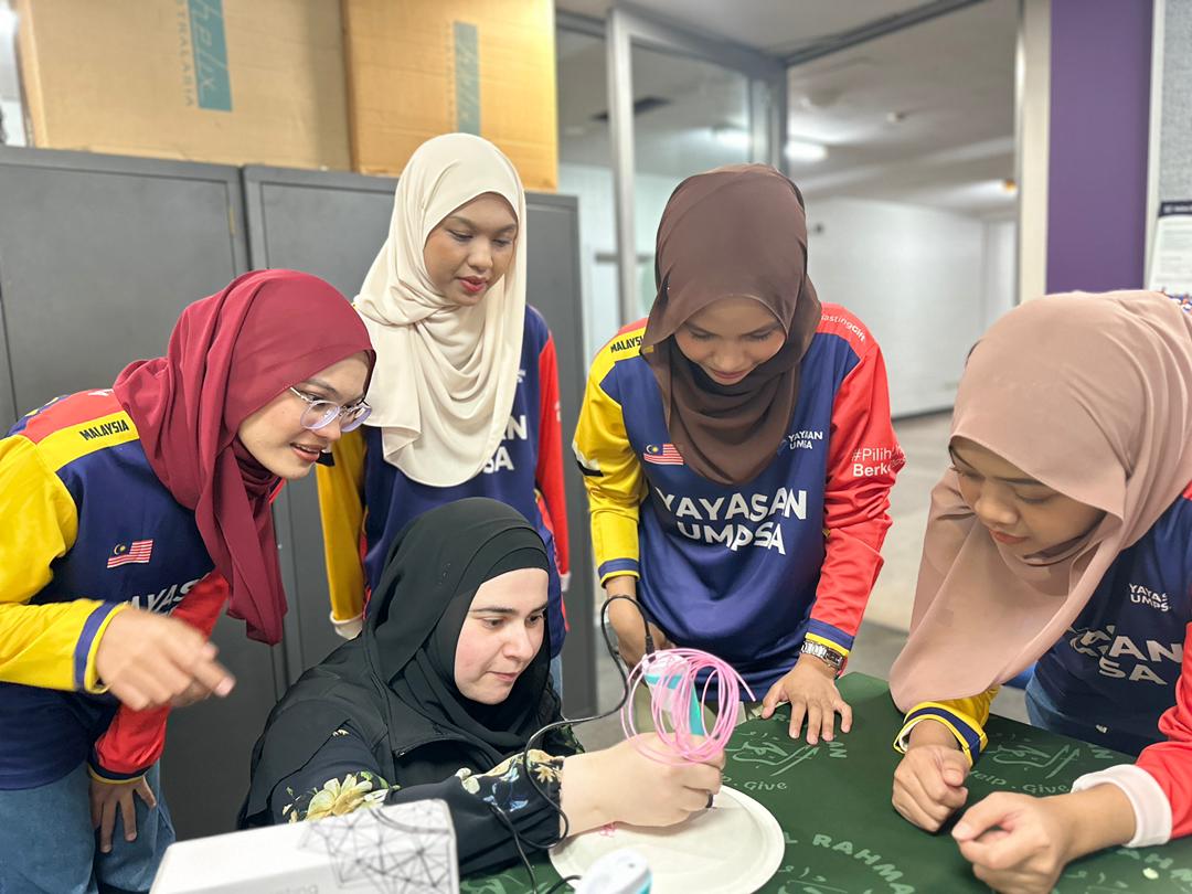 Pelajar UMPSA cipta impak global di Melbourne, perkasa kepimpinan dan budaya