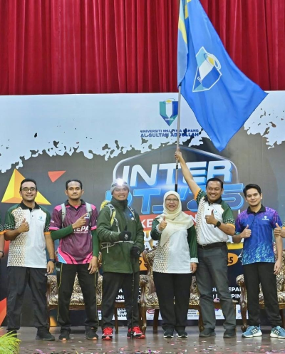 Menawan Awan, Menjulang Jalur Gemilang: Wira UMPSA takluk Kinabalu