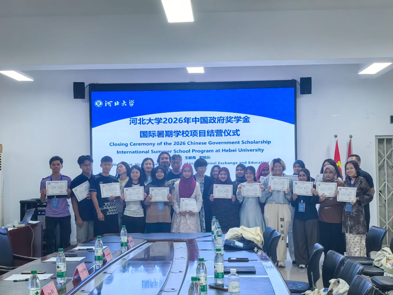 17 pelajar UMPSA timba ilmu teknologi solar di China