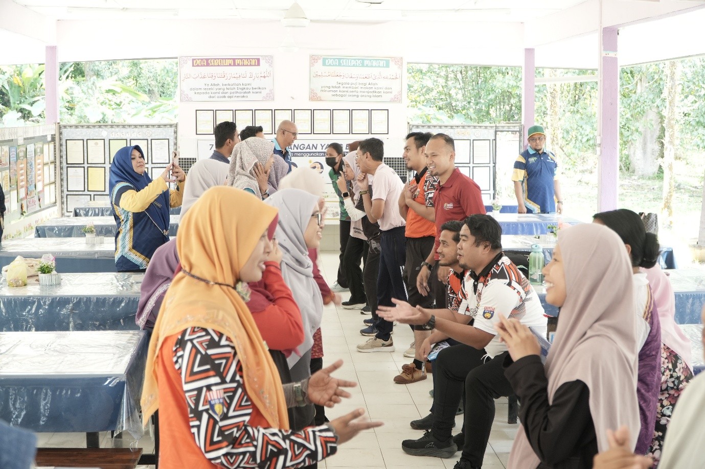 Pembelajaran Aktif Perkasa Guru SK Menson melalui Inisiatif Profesor Turun Padang