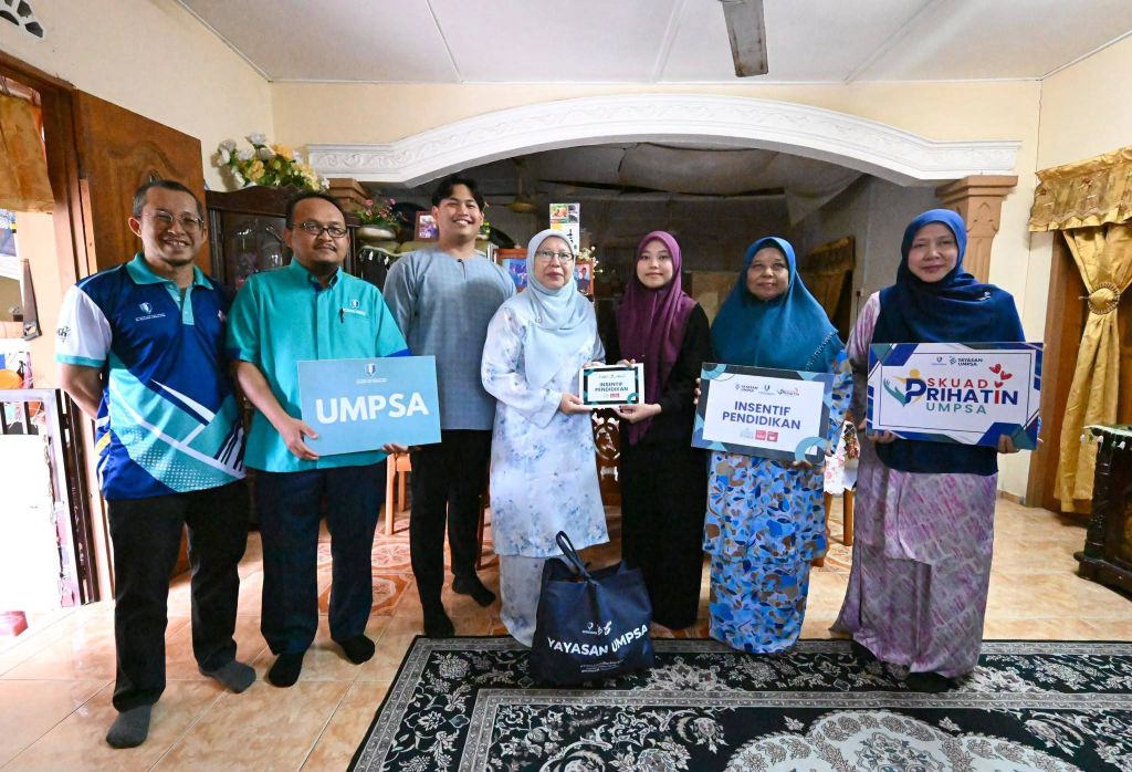 Pengorbanan ibu jadi pembakar semangat Maizatul Sofea bergelar mahasiswa UMPSA