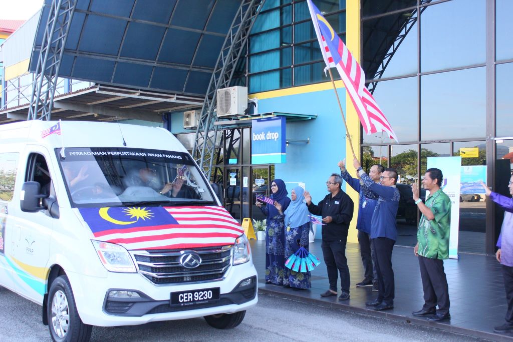 Perpustakaan UMPSA jadi destinasi persinggahan pertama Konvoi Kembara Merdeka PPAP 2025