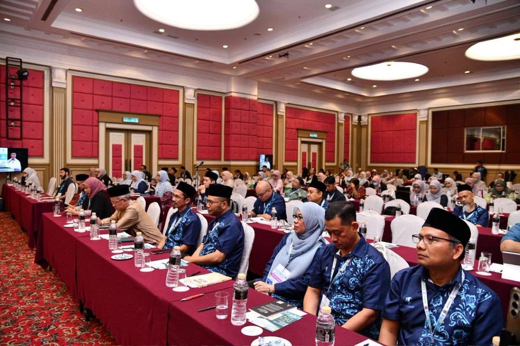 Persidangan Antarabangsa i-Conscience 2025 UMPSA kupas hubungan teknologi, nilai kemanusiaan dan peradaban