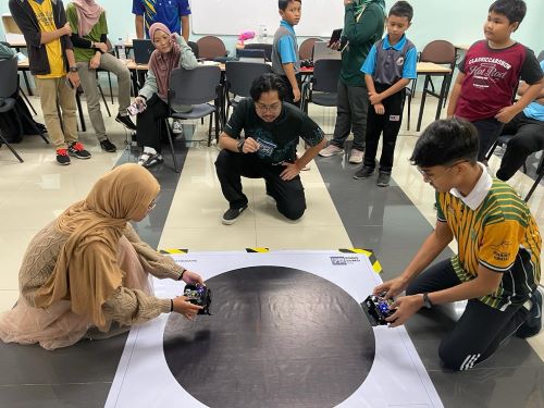 Petrosains RBTX Challenge 2023 empowers robotics enthusiasts in Pahang