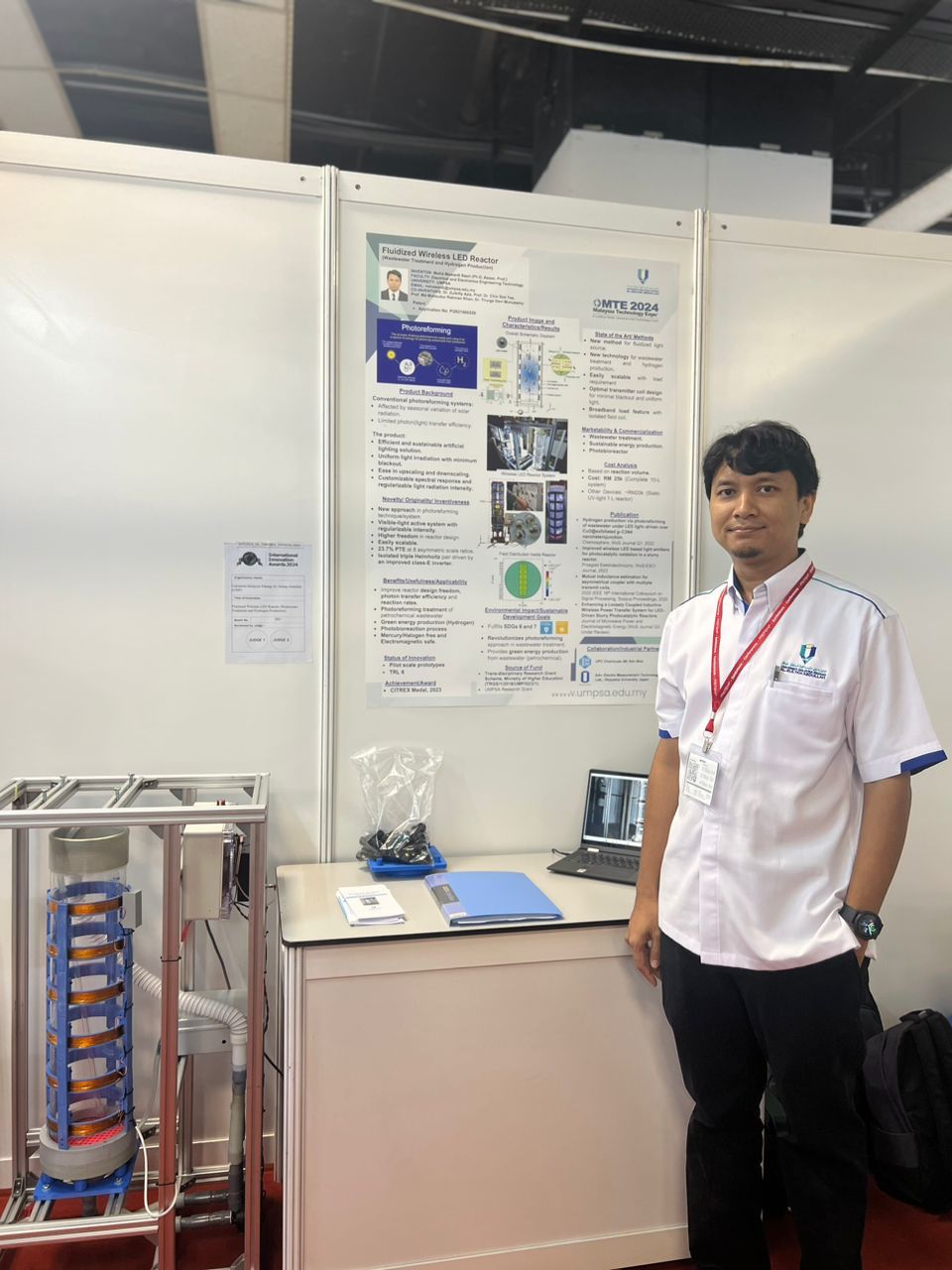 Associate Professor Dr.  Mohd Mawardi uses LEDs to develop photocatalytic reactor as source of white light (photon)