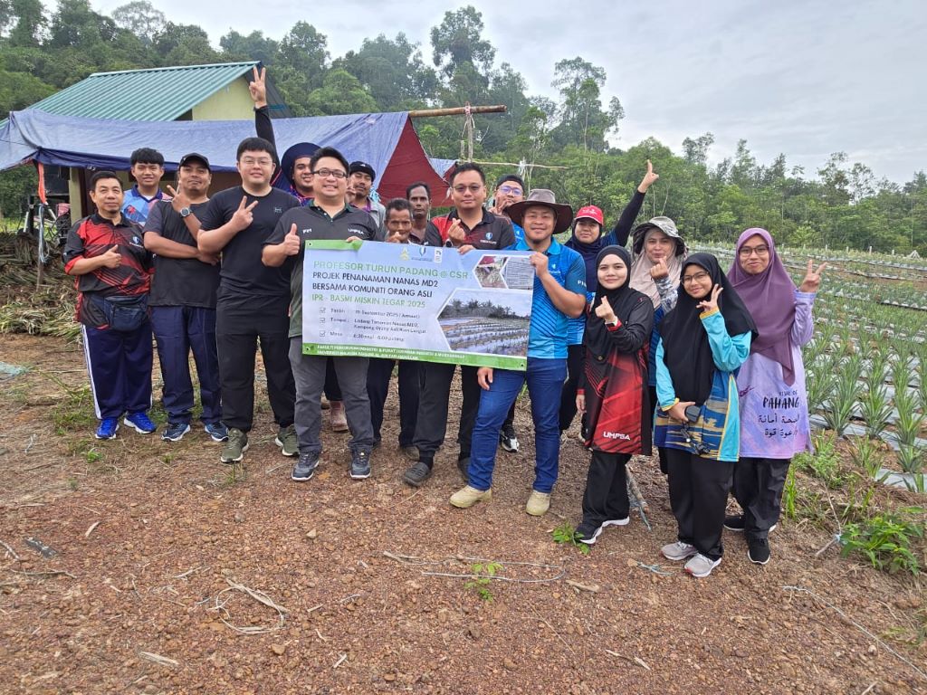 Profesor UMPSA turun padang untuk Projek Nanas MD2 pacu pendapatan komuniti Orang Asli