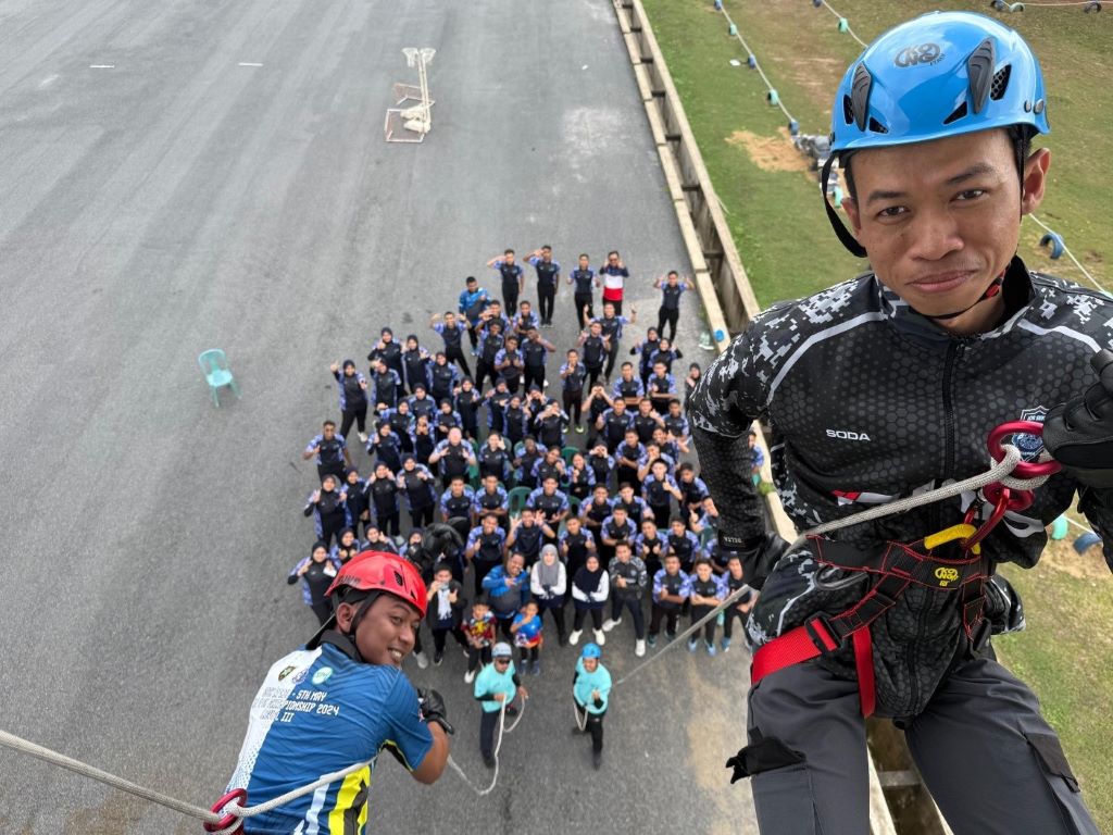 Program Mara Lasak dan Kem Motivasi Kor SUKSIS UMPSA 2025 perkukuh ketahanan, disiplin dan kepimpinan pelatih