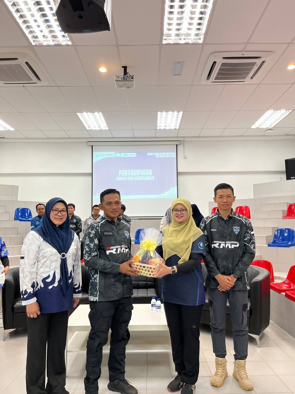 Program Mara Lasak dan Kem Motivasi Kor SUKSIS UMPSA 2025 perkukuh ketahanan, disiplin dan kepimpinan pelatih