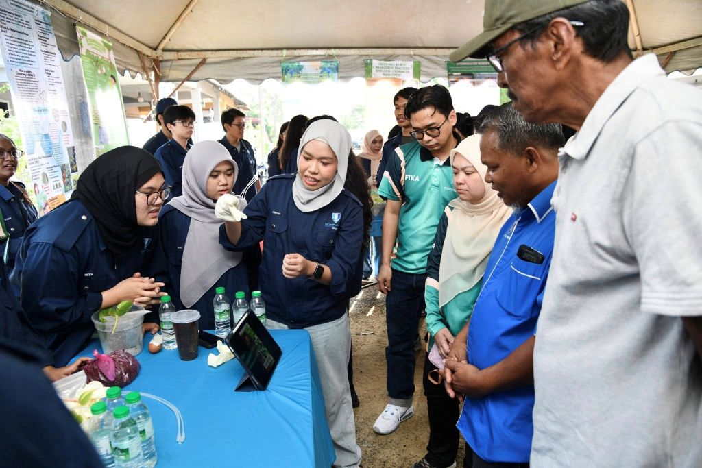  Program SULAM Aplikasi Dinding Hijau