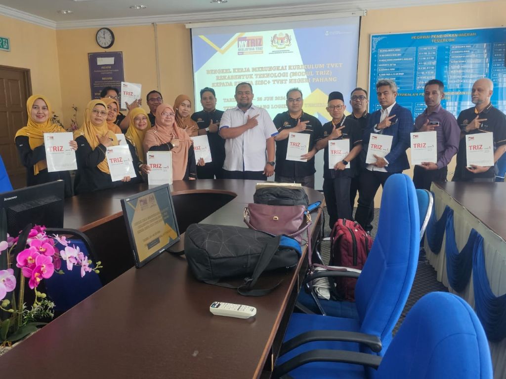 Program TRIZ UMPSA memperkasakan guru RBT pahang ke arah inovasi pendidikan
