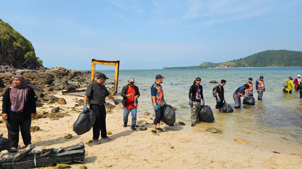 Pulau Tioman permata tropika tercantik di mata dunia