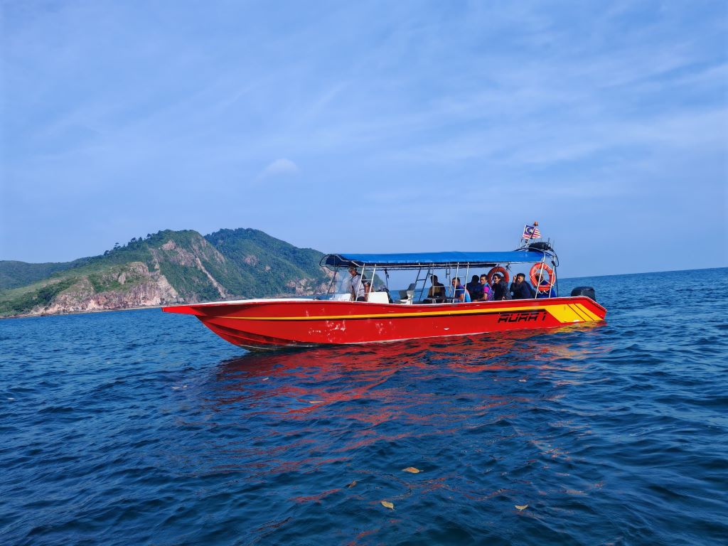 Pulau Tioman permata tropika tercantik di mata dunia