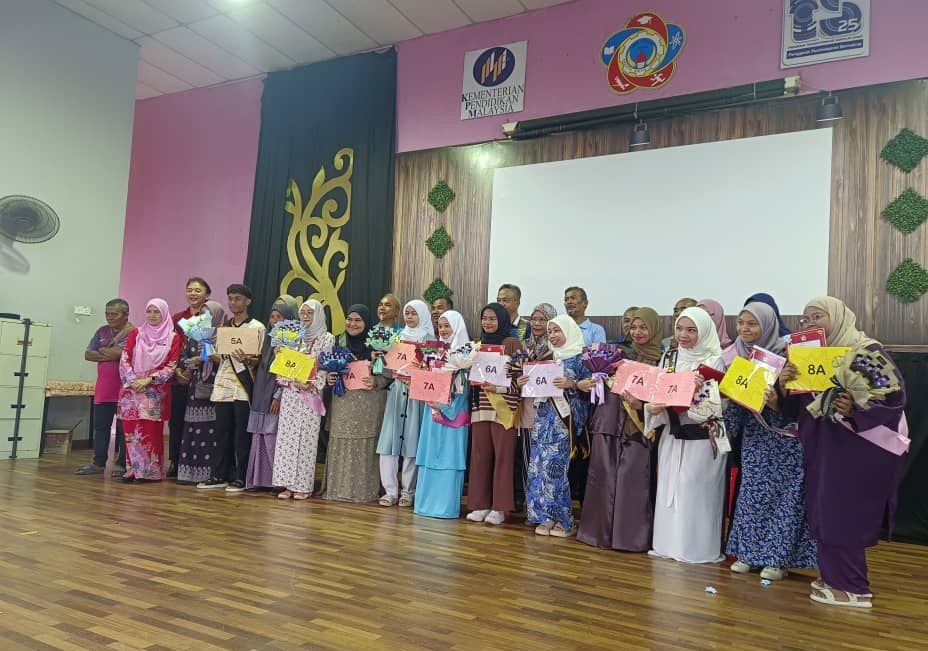 Saranan buat pelajar lepasan SPM Tingkatkan kemahiran bahasa Inggeris untuk persediaan ke pengajian peringkat tinggi